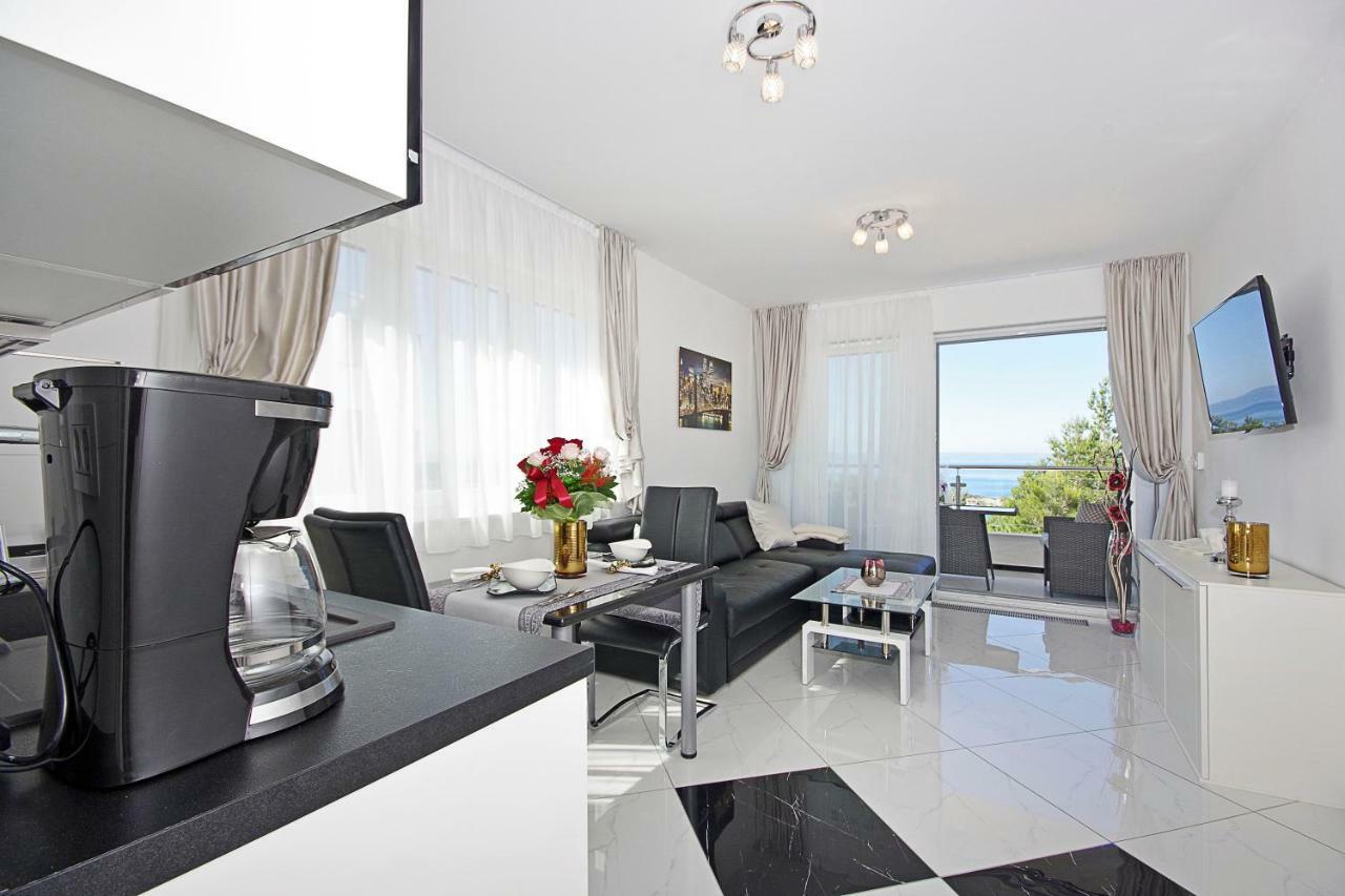 Villa Inis Makarska Buitenkant foto