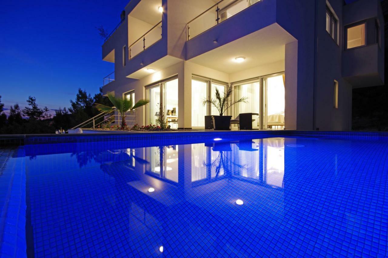 Villa Inis Makarska Buitenkant foto